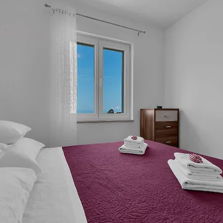 Apartment Josip *