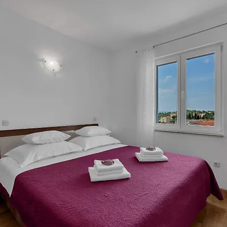 Appartamento Josip Makarska