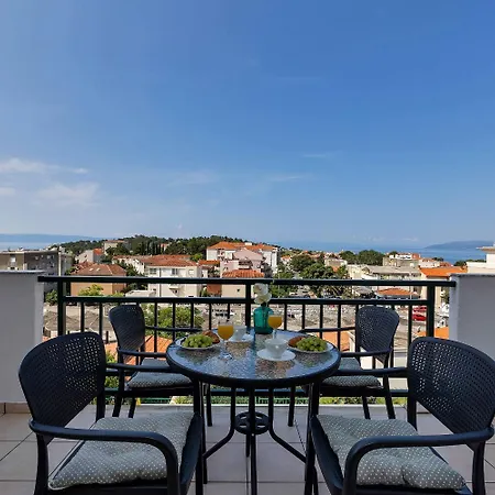 Josip Apartment Makarska